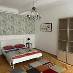 Diamond Astoria 4 *
