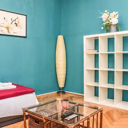 Diamond Astoria 4 Budapest