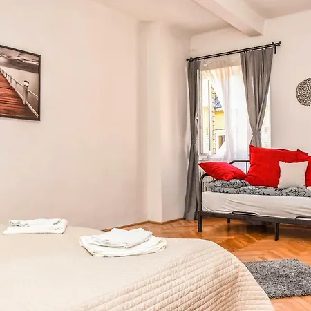 Apartment Diamond Astoria 4 Budapest