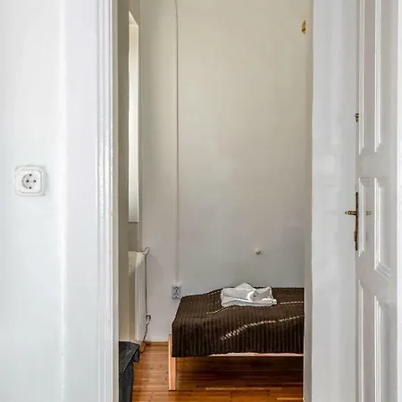 Διαμέρισμα Diamond Astoria 4