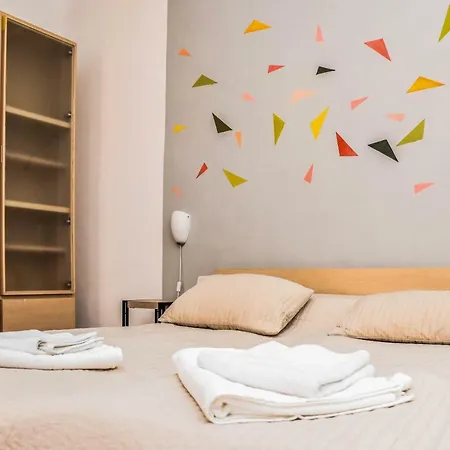 Diamond Astoria 4 Апартаменты