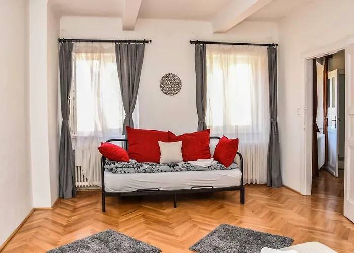 Diamond Astoria 4 * Budapest